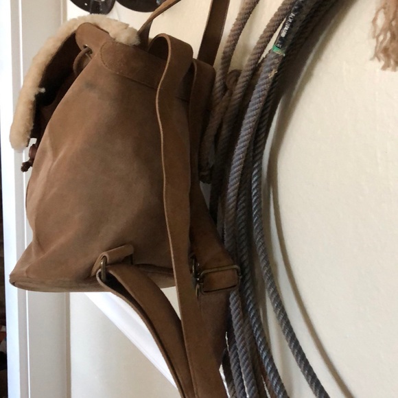 UGG Backpack - Picture 4 of 8